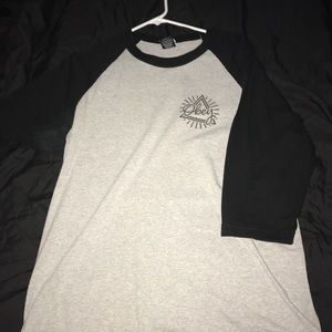 Baseball tee